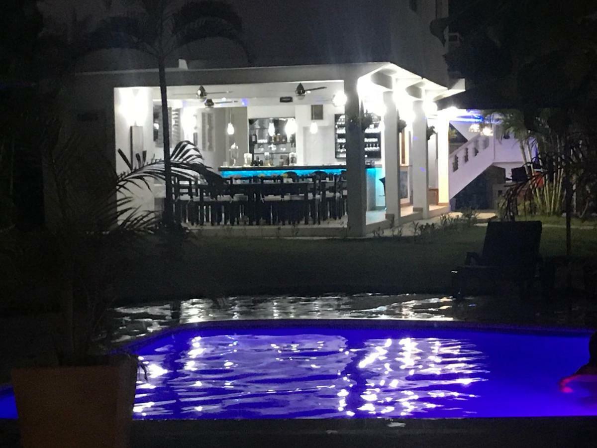 Diamond Hotel 카바레테 외부 사진